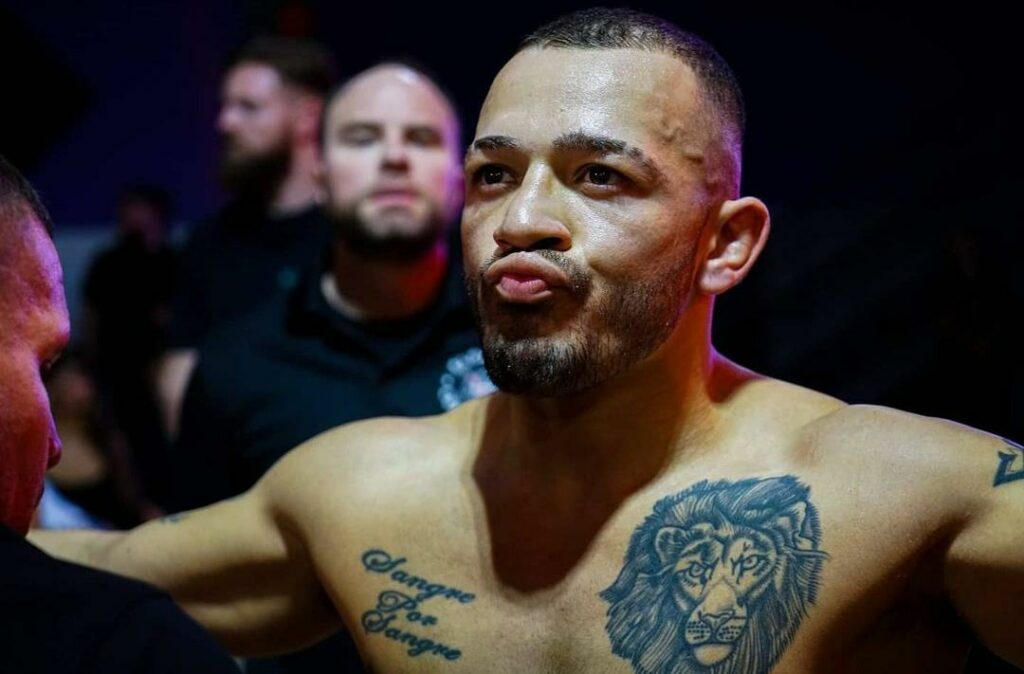 Lutador do UFC Irwin Rivera e preso acusado de esfaquear suas irmas nos EUA