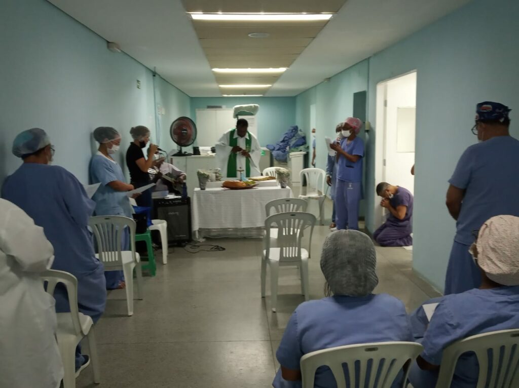 Missa e realizada no Hospital Joao Alves em homenagem aos profissionais da saude que morreram em 2020