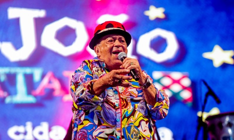 Morre o cantor Genival Lacerda vitima de covid 19