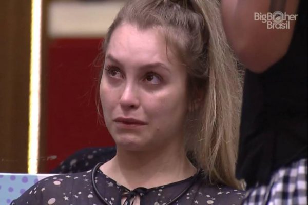 No BBB Carla Diaz chora apos conversa com Lumena veja video