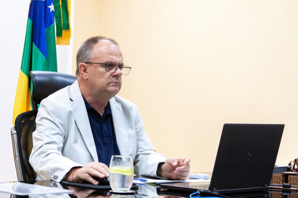 Pazuello adia reuniao com governadores para definir plano de vacinacao contra a covid 19