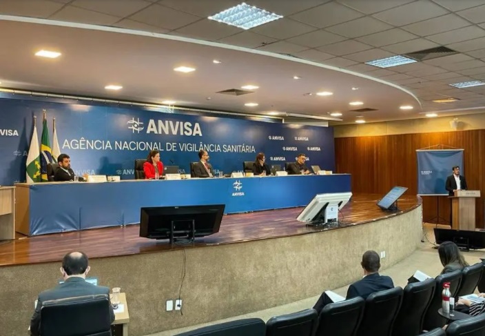 Por unanimidade Anvisa aprova uso emergencial das vacinas Coronavac e