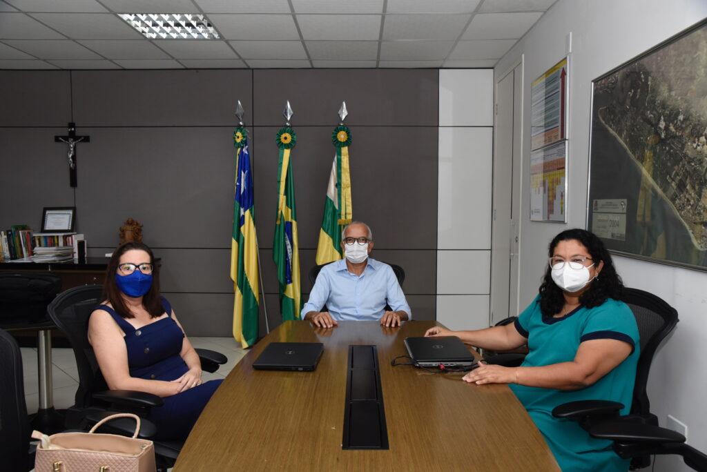 Prefeito de Aracaju discute detalhes do plano de vacinacao contra a covid 19 na capital
