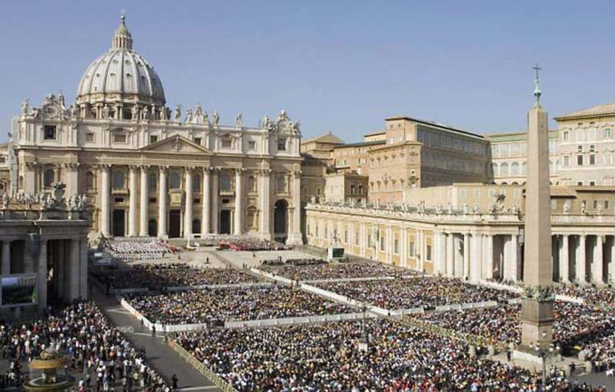 Sem-informar-situação-do-Papa-Vaticano-confirma-início-de-vacinação-contra-covid-19-em-janeiro