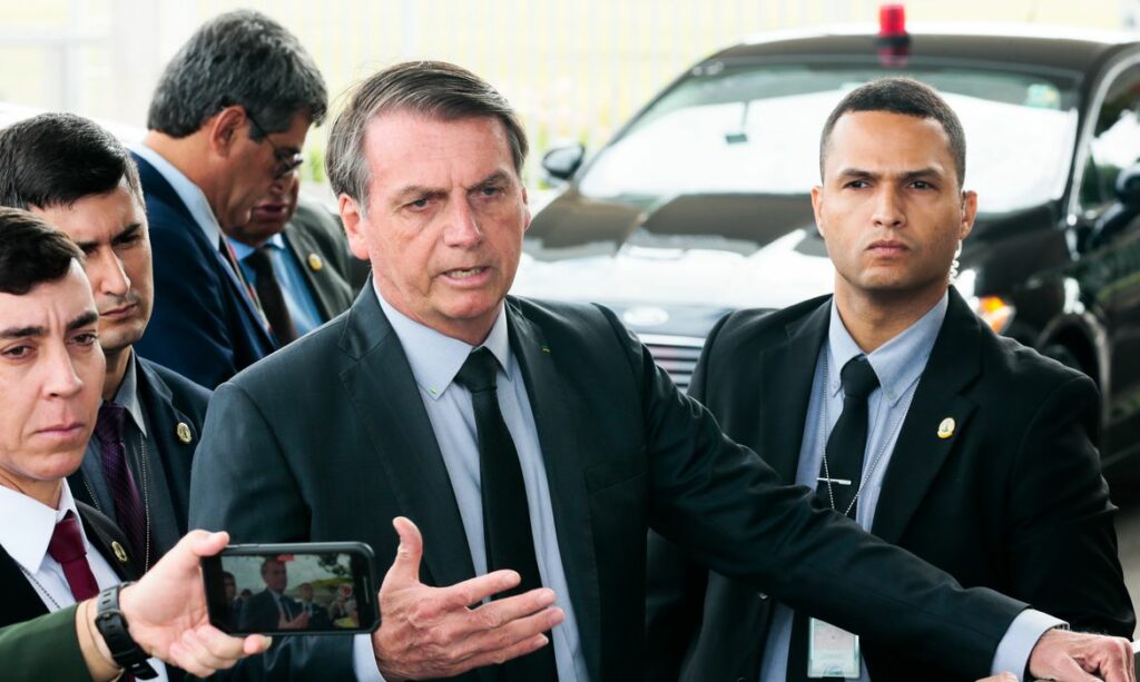 ‘Em vez de solucionar problemas do pais Bolsonaro insiste em atacar a liberdade de imprensa critica sindicato