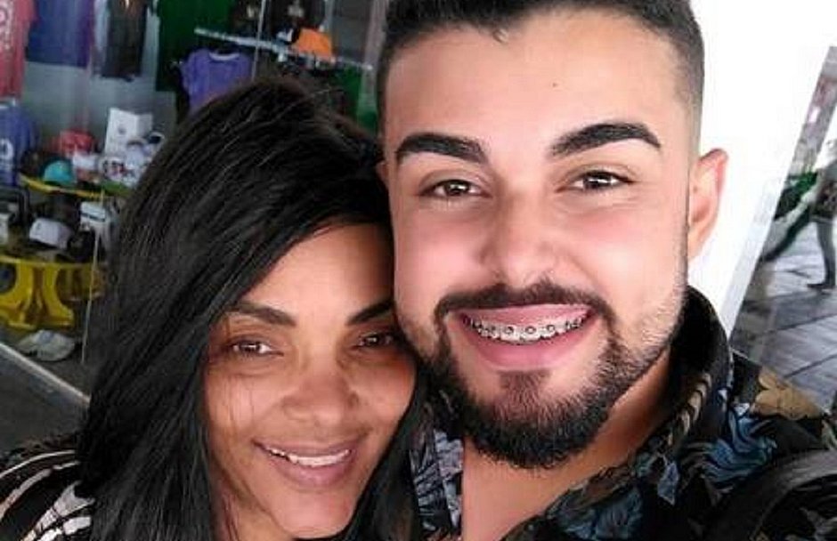 Acusada-de-planejar-assassinato-de-ex-marido-Flordelis-está-de-novo-namorado