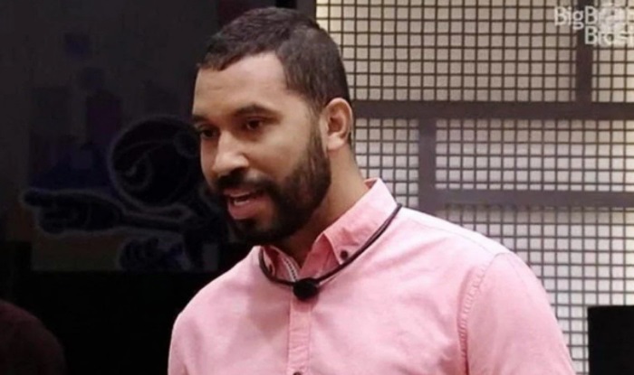 BBB21 Gilberto diz a Lumena que mentiu para a mae sobre sua virgindade