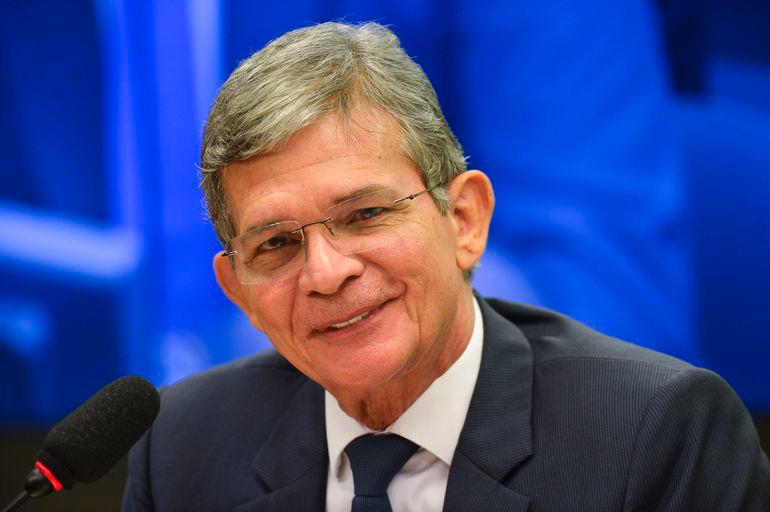 Bolsonaro escolhe general Joaquim Silva e Luna como novo presidente da Petrobras