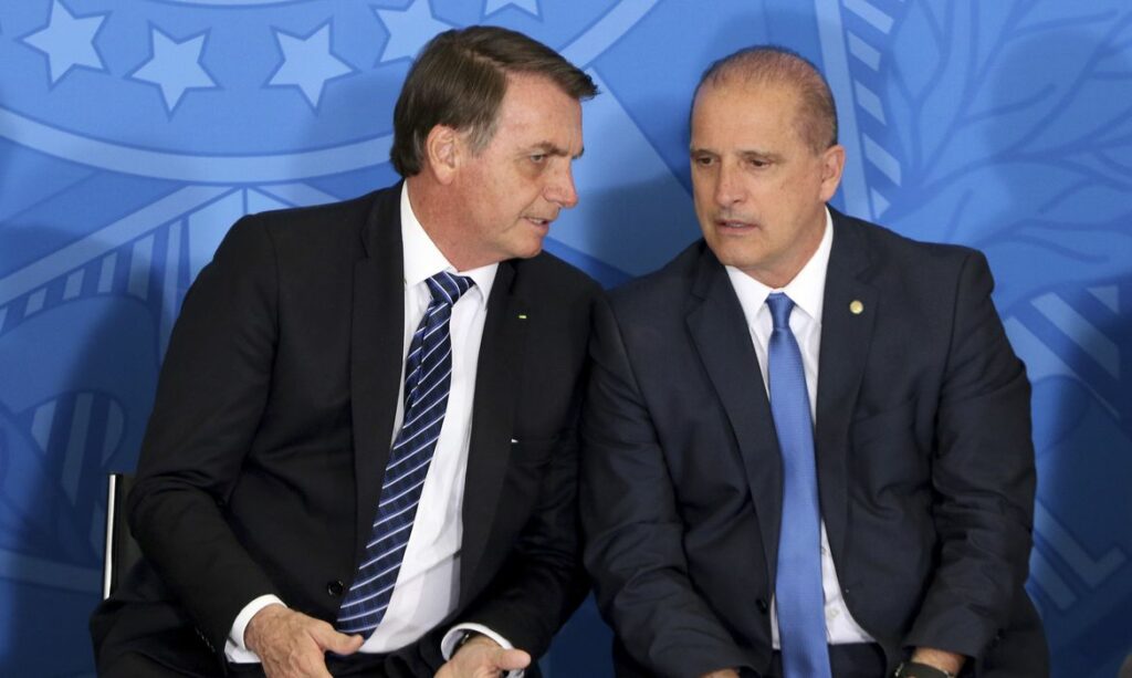 Bolsonaro nomeia Onyx na Secretaria Geral e deputado do Republicanos no Ministerio da Cidadania