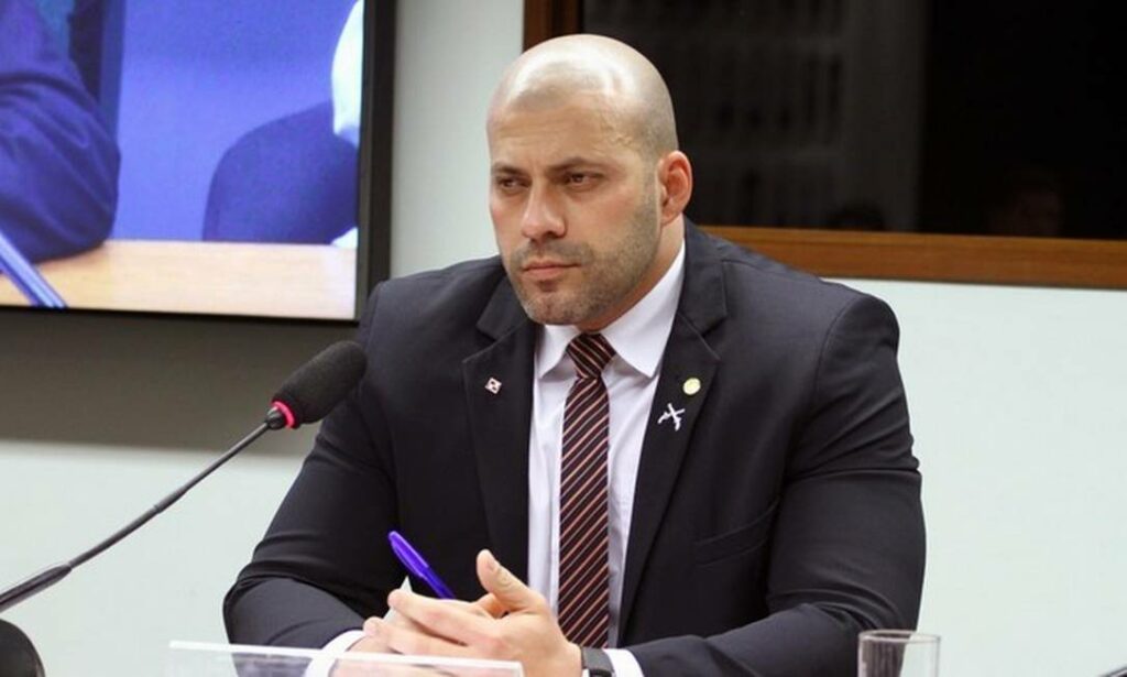 Camara decide pela manutencao da prisao de Daniel Silveira determinada pelo Supremo