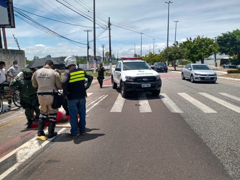 Ciclista morre apos acidente na Avenida Mario Jorge