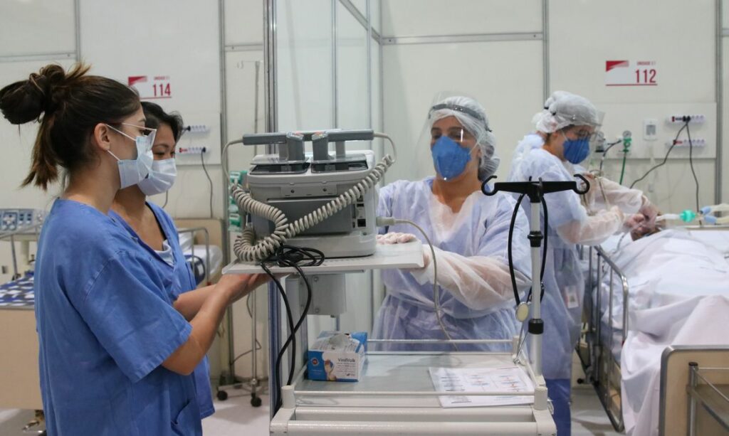 Covid 19 Mortes somam 227.563 mil e casos chegam a 93 milhoes