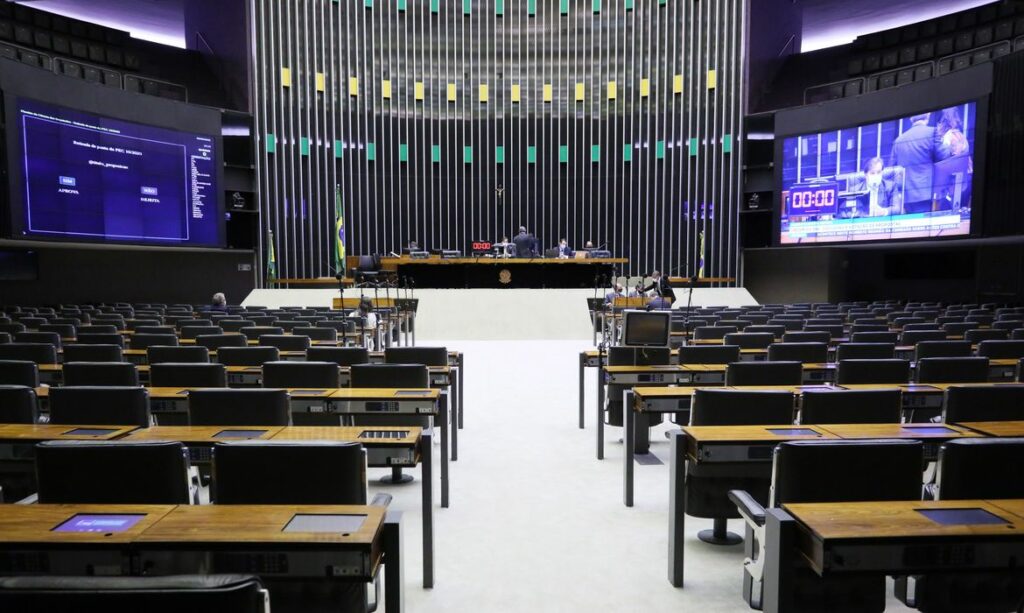 Deputados federais gastam ate R 347 mil com transporte em ano de pandemia