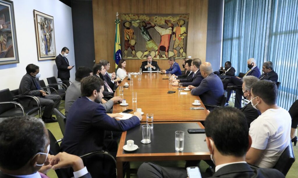 Distribuicao de cargos na Mesa Diretora da Camara e definida