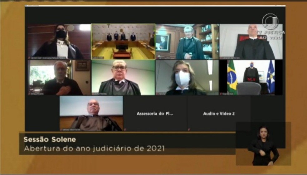 Em retomada dos trabalhos presidente do STF afirma que vacina vencera o coronavirus