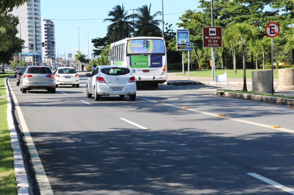 Excesso de velocidade e infracao mais registrada em Aracaju aponta SMTT