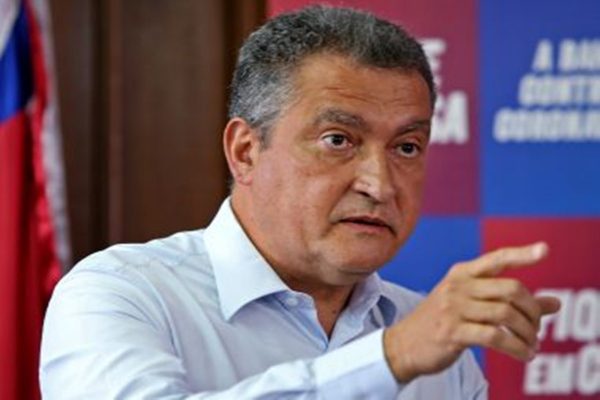 Governo da Bahia amplia horario do toque de recolher apos ocupacao de UTI atingir 80