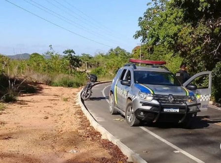 Homem morre apos colisao com veiculo na Av. Joao Bebe Agua em Sao Cristovao