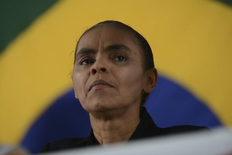 Marina Silva afirma que se ve longe da disputa presidencial em 2022 e sugere frente pro Ciro