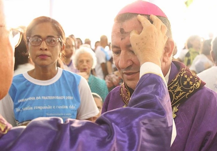 Missa de Quarta feira de Cinzas acontece na Catedral de Aracaju e marca inicio da Quaresma