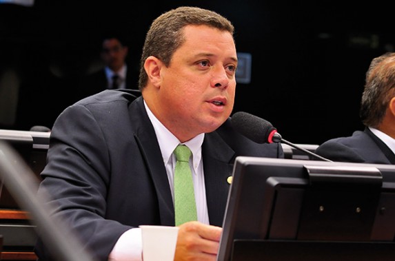 Mitidieri diz que acha dificil Maia abrir processo de impeachment contra Bolsonaro no ultimo dia da presidencia na Camara