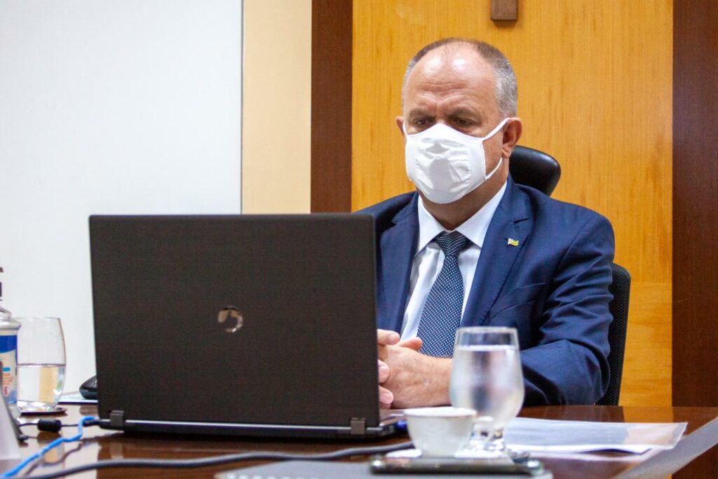 Na-Alese-Belivaldo-promete-pagamento-aos-servidores-em-fevereiro-e-diz-que-contas-estão-em-dia