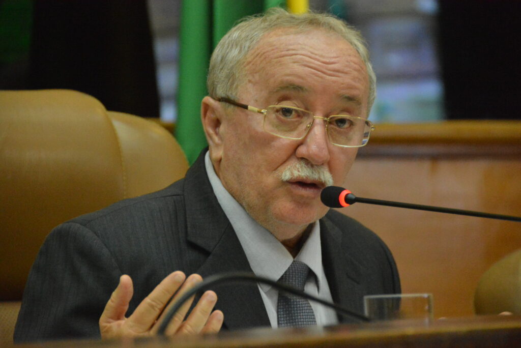 Presidente-da-Alese-abre-trabalhos-falando-em-medidas-‘que-ajudem-a-salvar-vida-e-vencer-a-crise’-em-2021