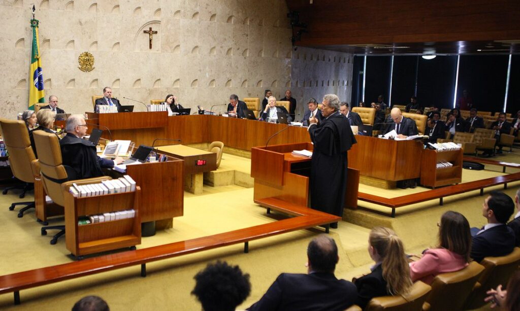 STF-começa-a-julgar-polêmica-do-direito-ao-esquecimento-no-Brasil-nesta-quarta-3