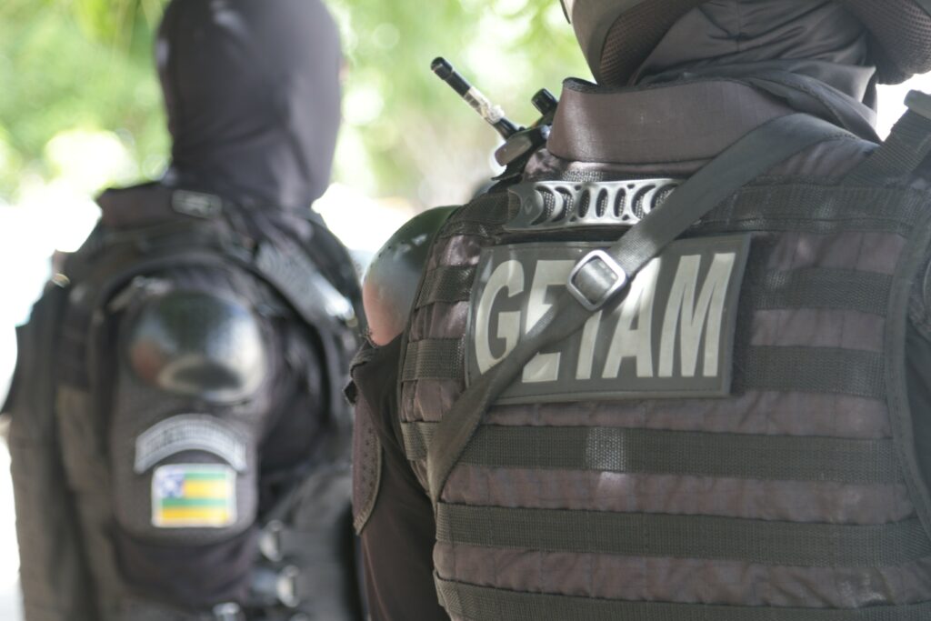 Sergipe registrou apreensoes de 13 tonelada de drogas e 818 armas de fogo ilegais no ano passado diz PM