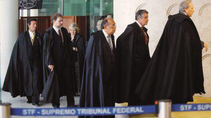Supremo em momentos de apreensao sobre prisao de Daniel Silveira