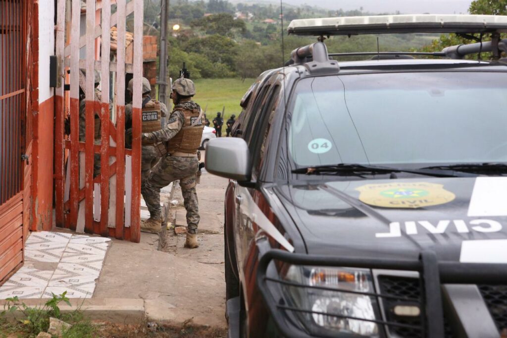 Tres suspeitos morrem e outros 13 sao presos durante operacao policial no Agreste sergipano