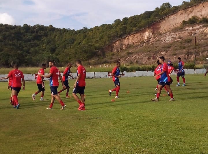 Valendo-vaga-na-fase-de-grupos-de-Copa-do-Nordeste-Itabaiana-faz-jogo-decisivo-contra-o-Santa Cruz