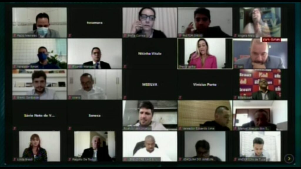 Vereadores aprovam veto parcial de projeto que proibia transporte publico com superlotacao em Aracaju