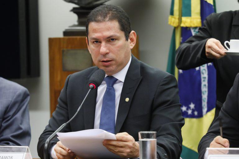 Vice presidente da Camara afirma que Supremo tentou interferir na votacao sobre a prisao de Daniel Silveira