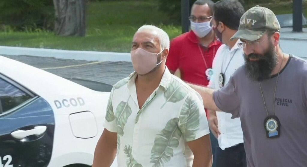 Apos ser preso por fazer show com aglomeracao Belo fara evento para mais de 15 mil pessoas