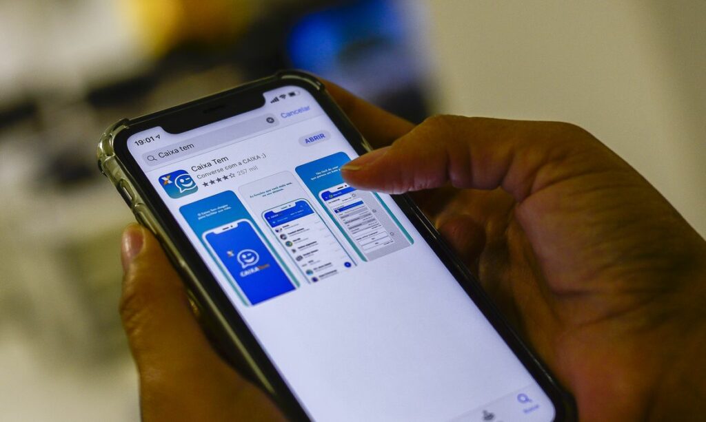 Atualizacao do Caixa Tem leva cliente a autorizar banco a cobrar por servicos financeiros