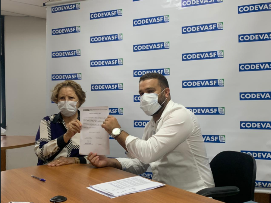 Codevasf realiza primeira assinatura de ordem de servico virtual