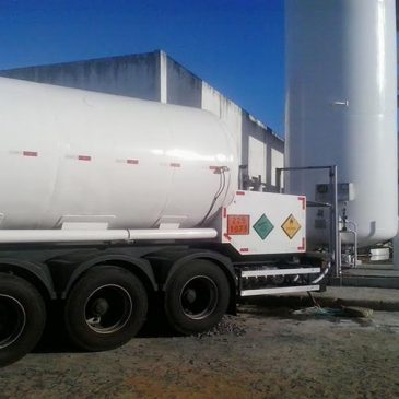 Covid 19 Secretaria de Saude notifica empresa fornecedora de oxigenio medicinal em Sergipe