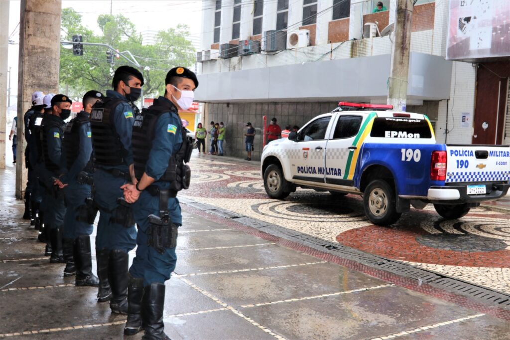 Covid 19 Vacinacao para profissionais da Seguranca Publica pode iniciar na proxima semana