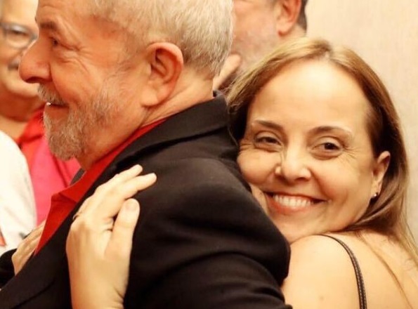 Filha do ex presidente Lula comemora decisao do ministro Edson Fachin de anular condenacoes 2