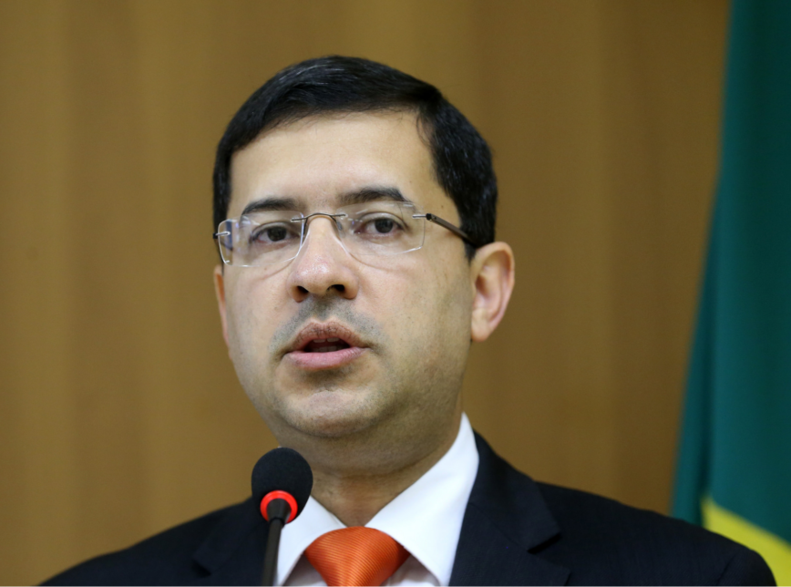 Jose Levi pede demissao da AGU e e terceiro a deixar governo Bolsonaro em um dia
