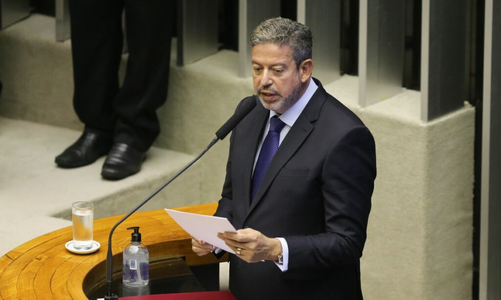 Lira diz que PEC Emergencial comeca a ser votada na proxima semana