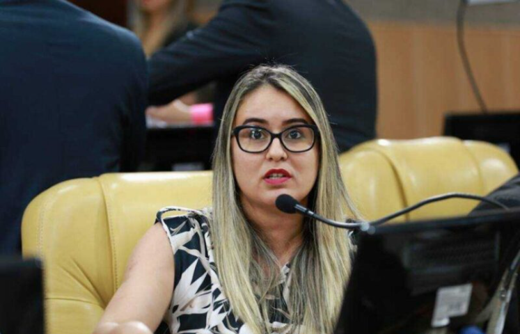 No que devemos acreditar questiona Kitty Lima sobre posionamento da SES sobre