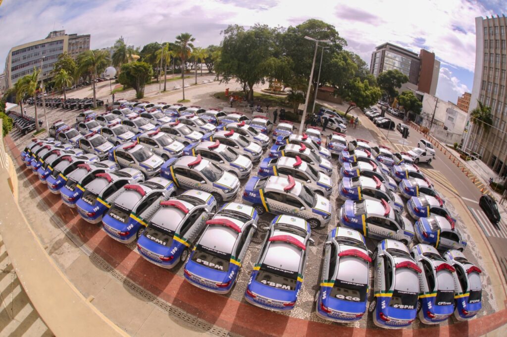 Policias Civil e Militar de Sergipe recebem 90 novos veiculos e contrato gera economia de R 57 mi