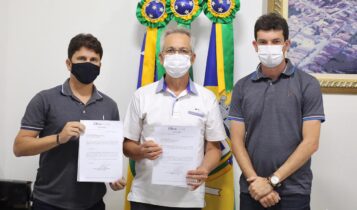 Prefeito de Sao Cristovao envia PL a Camara sobre adesao de consorcio para compra da vacina contra covid 19