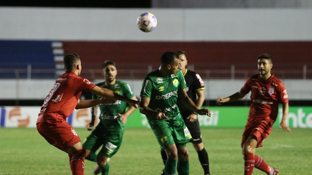 Sergipe e desclassificado da Copa do Brasil apos empate sem gols com o Cuiaba