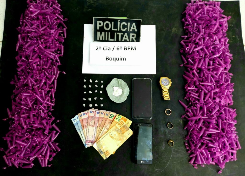 Suspeitos de trafico de drogas sao presos com mais de mil pinos vazios de cocaina na Rodovia SE 282