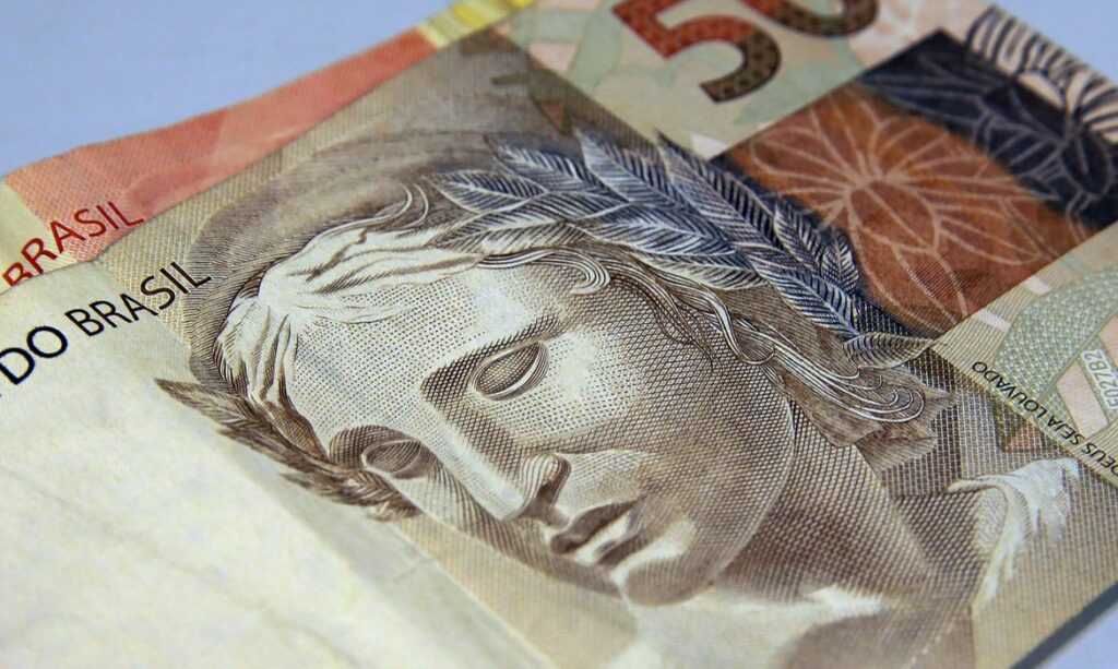 Uniao pagou R 135 bilhao de dividas de estados em fevereiro