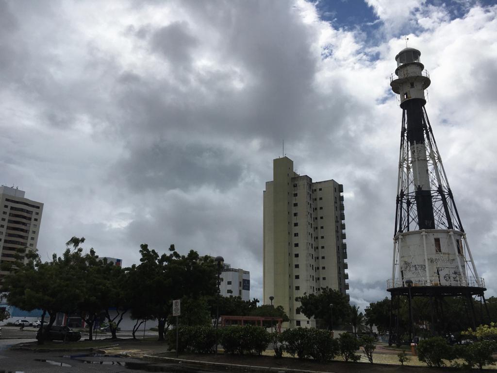Aracaju registra 244 mm de chuva nas ultimas 6 horas capital ultrapassa media prevista para abril