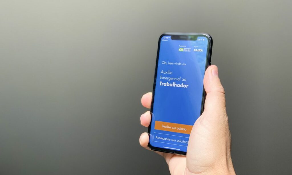 Caixa paga auxilio emergencial a nascidos em agosto